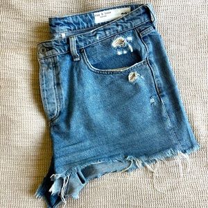 Rag & Bone Dre Cuttoff Denim Shorts: Size 33